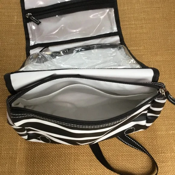 Scout 2-Piece Set 3-way Makeup Pouch And Burrito Hanging Toiletry Bag - B125 - Picture 7 of 10